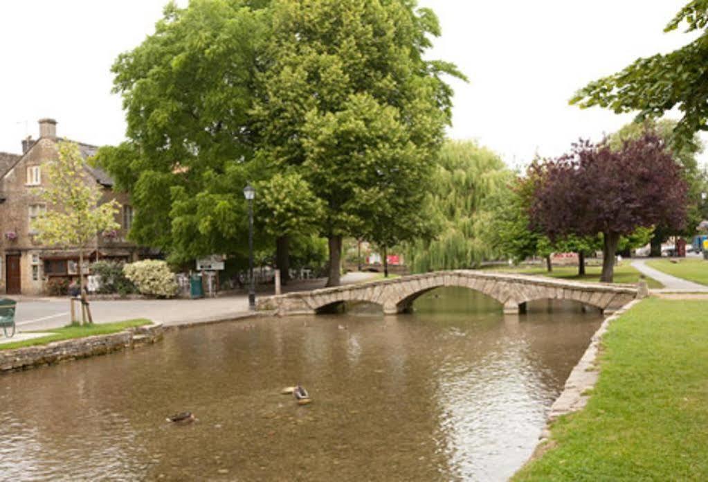 Old Manse Hotel By Greene King Inns Bourton-on-the-Water Bagian luar foto
