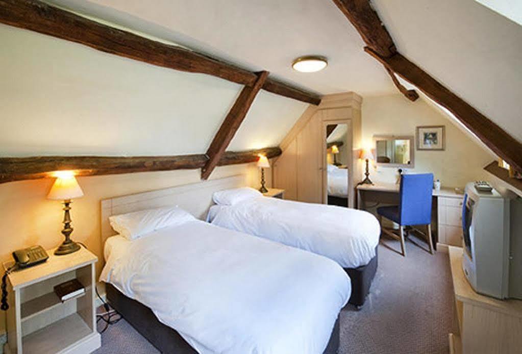 Old Manse Hotel By Greene King Inns Bourton-on-the-Water Bagian luar foto